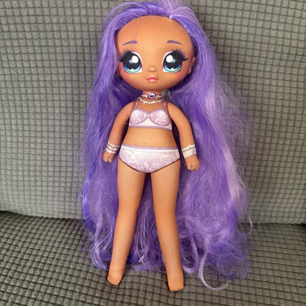 Na! Na! Na! Surprise MGA Entertainment Lavender Kitty Margot Belle Doll 11” inch